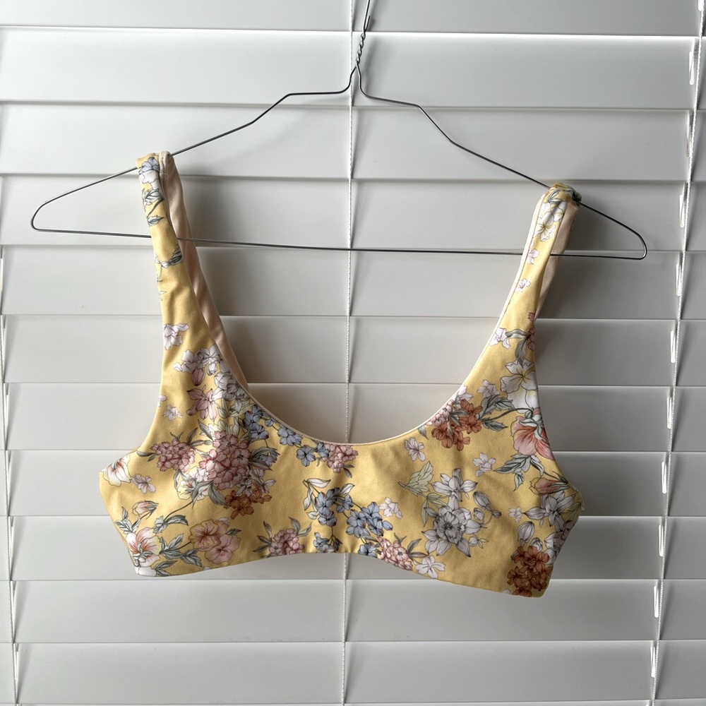 La hearts yellow flower bikini top